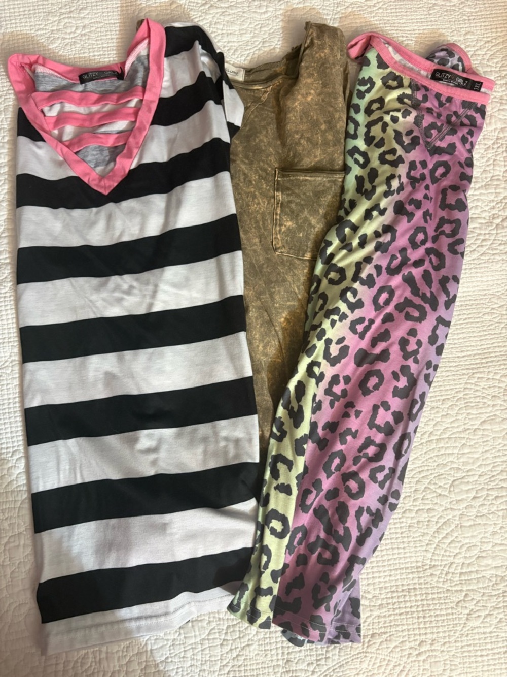 Glitzy girls plus size tops rainbow leopard black stripe